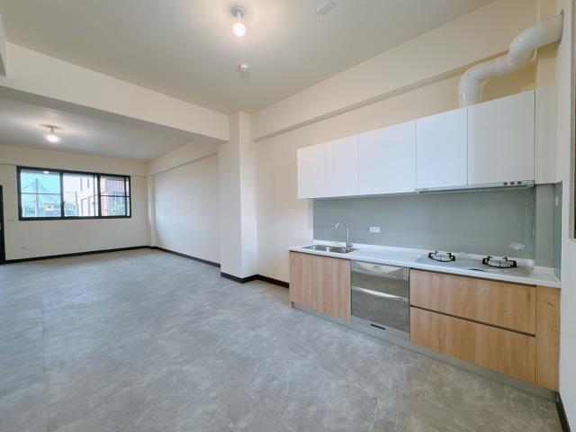 台南安定透天-1