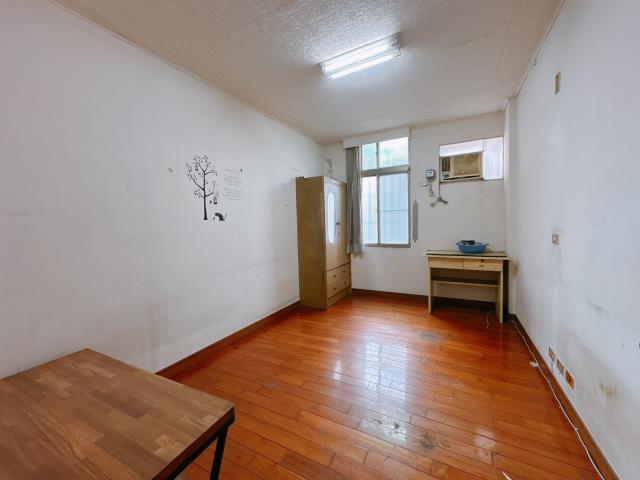 台南東區公寓-1